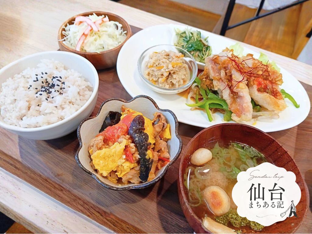 「くわの木カフェ」