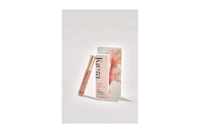 Kiera ブルーミング アイラッシュセラム（まつ毛美容液）