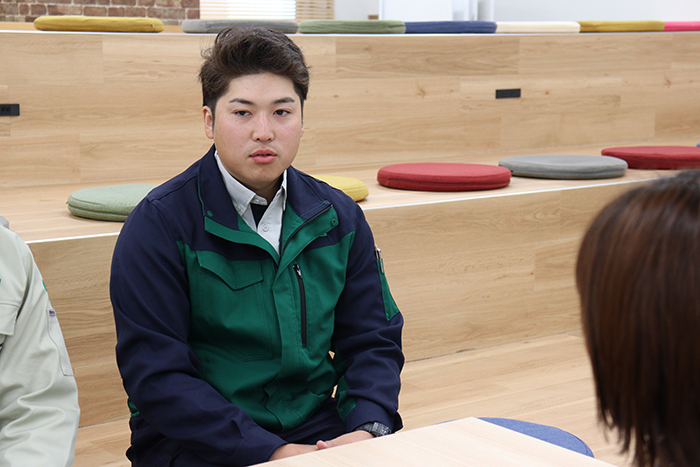 座談会イメージ11