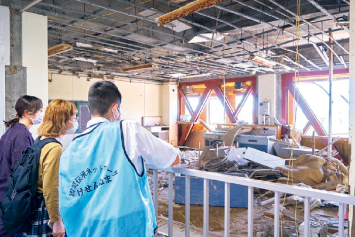  城県震災伝承広報誌 Baton きて・みて