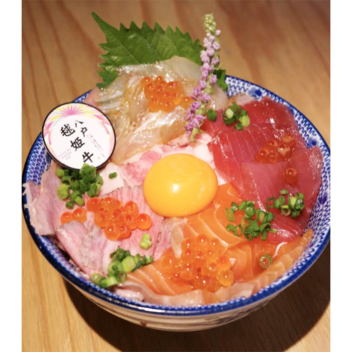 みなと巻き寿司　ツキウ食堂